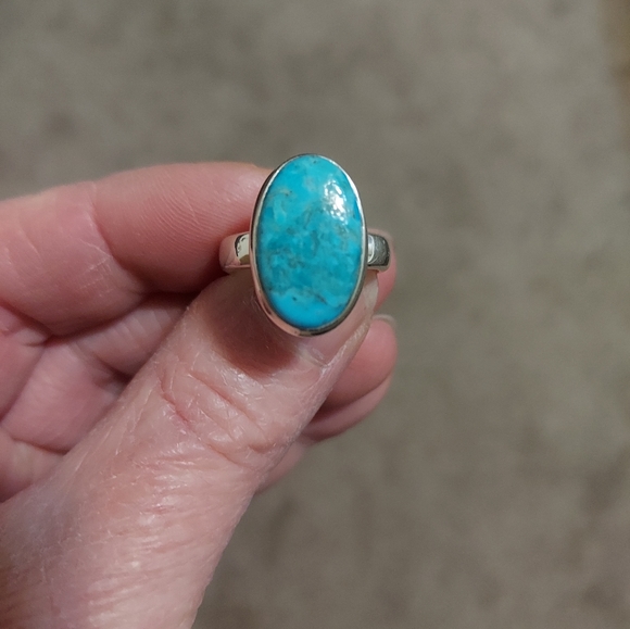 Jewelry - STERLING SILVER TURQUOISE RING